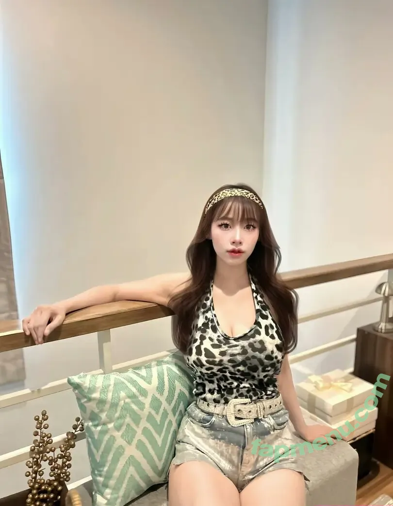 nisazandy nude photo #0160 (nisazandy_199)