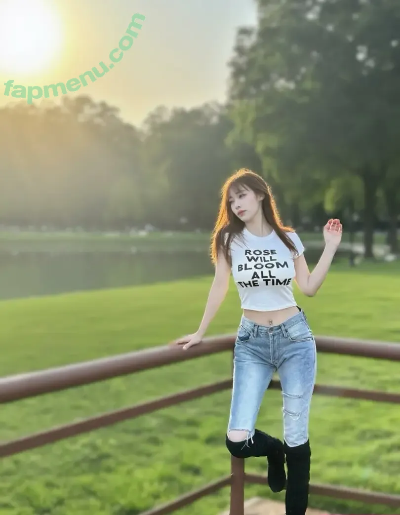 nisazandy nude photo #0164 (nisazandy_199)