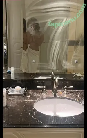 Nishathenerd nude photo #0055