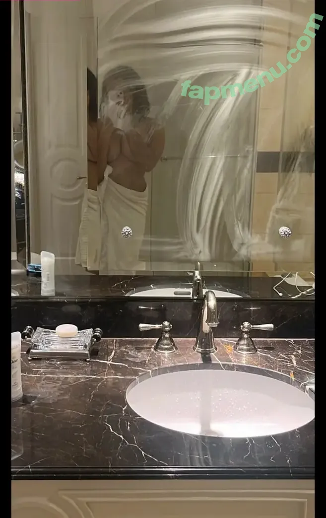 Nishathenerd nude photo #0055 (Nishathenerd)