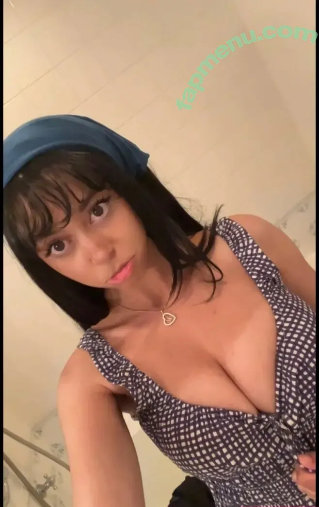 Nishathenerd nude photo #0056 (Nishathenerd)