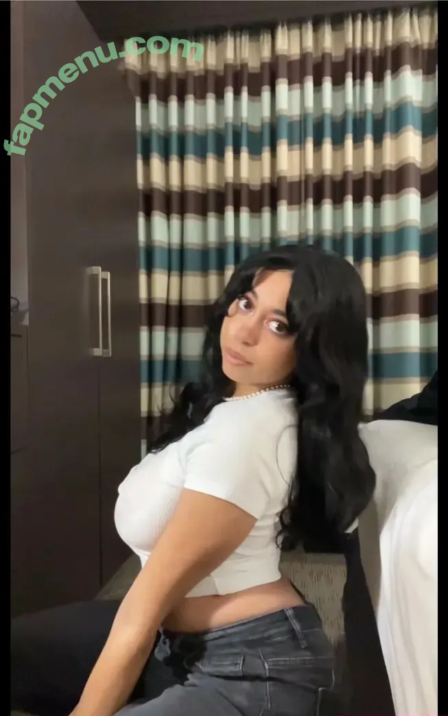 Nishathenerd nude photo #0060 (Nishathenerd)