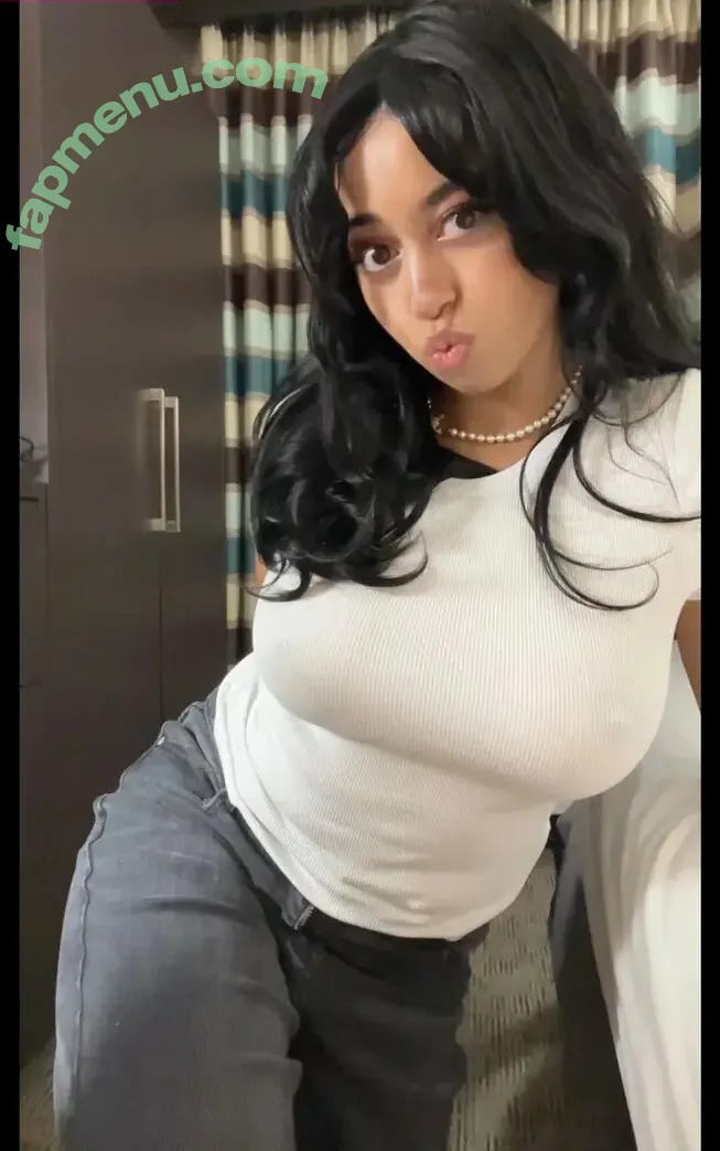 Nishathenerd nude photo #0062 (Nishathenerd)