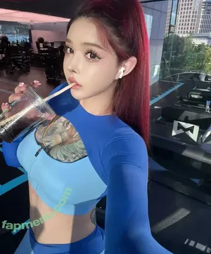 nisixixixi / qianbing8 nude photo #0170