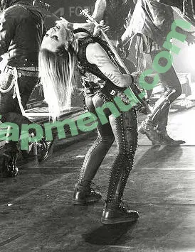 Nita Strauss nude photo #0027 (hurricanenita)