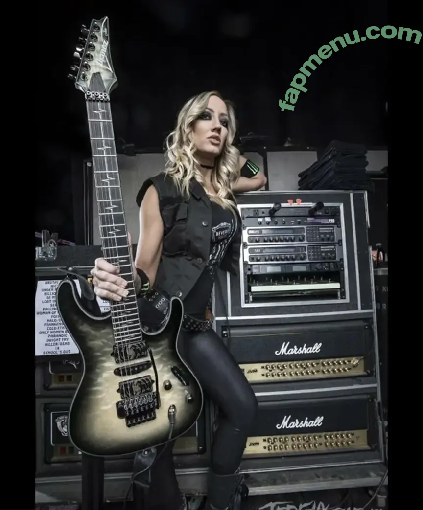 Nita Strauss nude photo #0054 (hurricanenita)