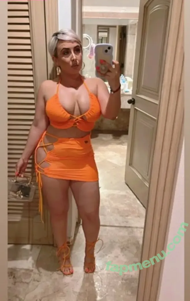 nitaaababyy nude photo #0007 (nitaaababy)