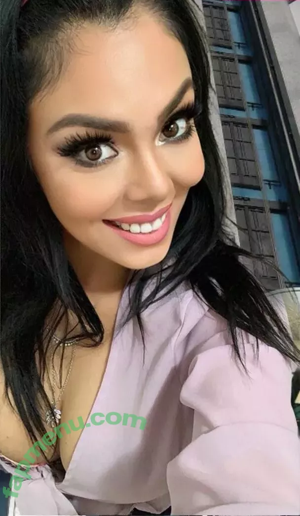 Nitu Sharma nude photo #0129 (Nitusharmausa / i_am_neetusharma / nitusharma)
