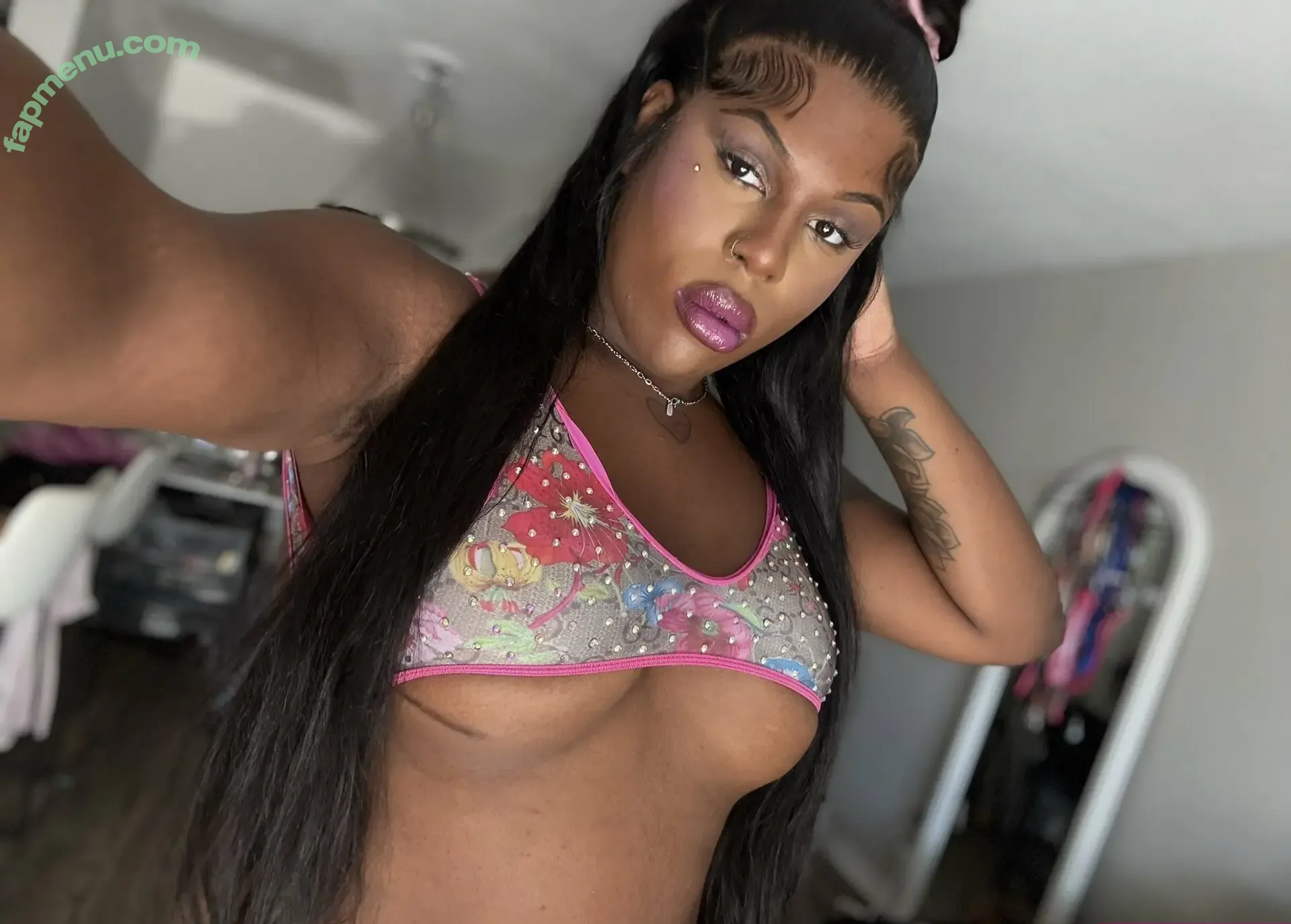 Nivea Nix nude photo #0001 (thisisnivea / xxotichottie)