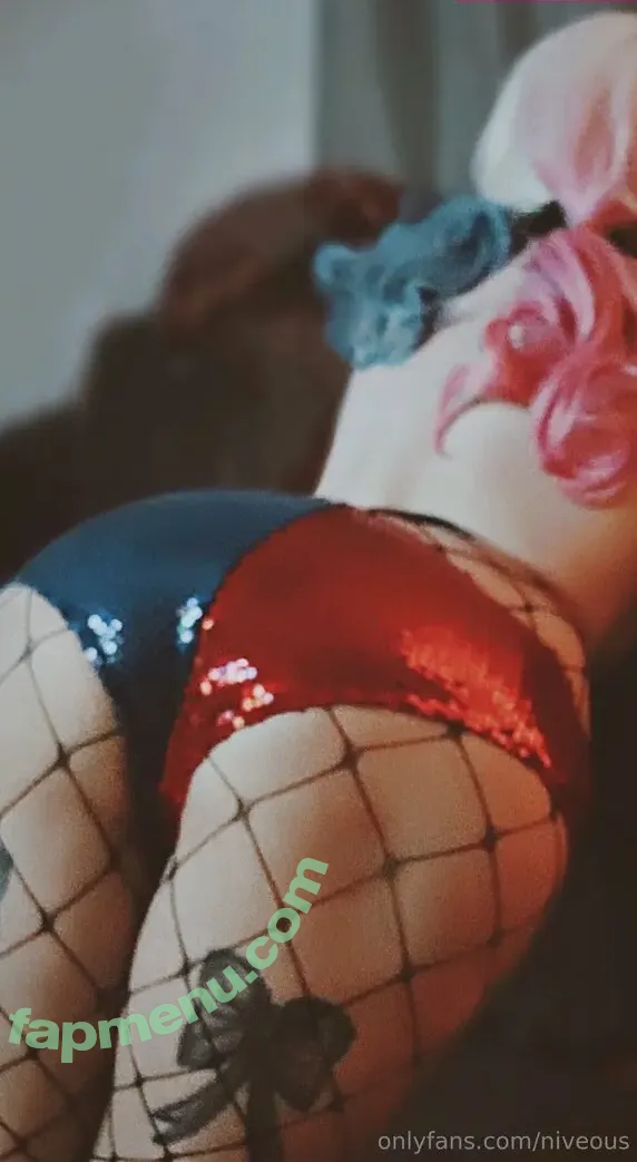 Niveous nude photo #0014 (terroratspacecamp)