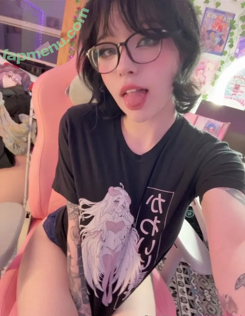 nivnixxi nude photo #0009 (xSalacia)