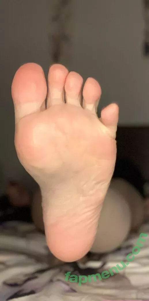 nixie_feetsie nude photo #0007 (nixie_feetsie)