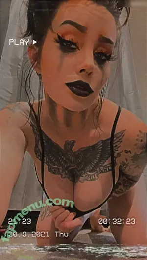 Nixy / eviloldsovl 🦇 / evilsovl / nicole / nixylandofficial nude photo #0744