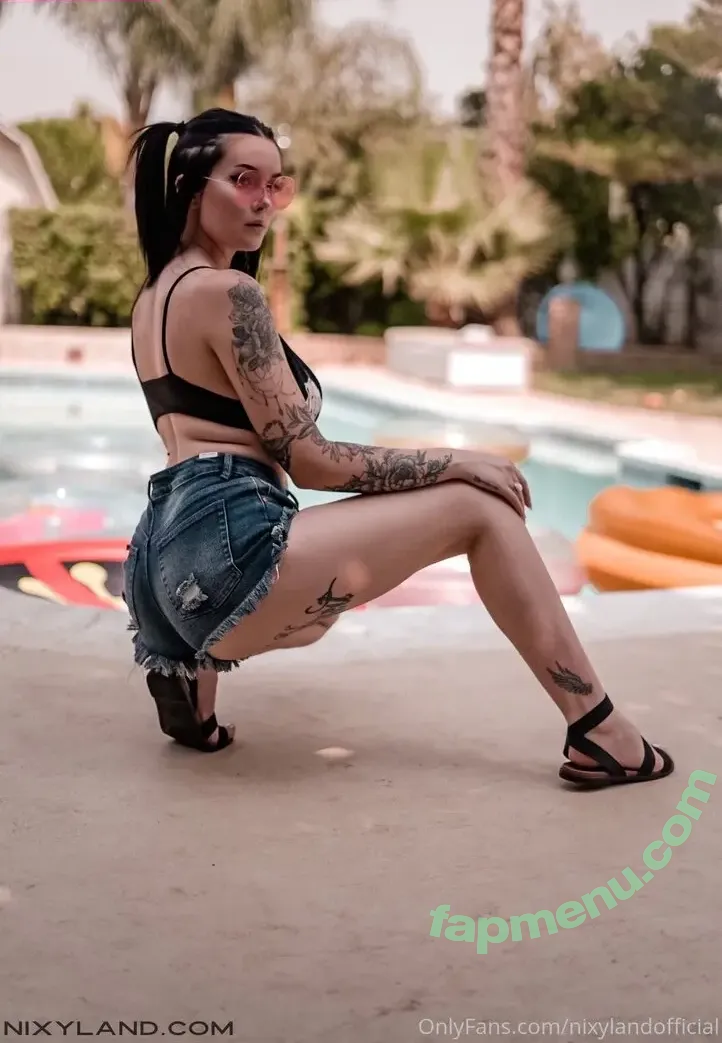 Nixy nude photo #0798 (eviloldsovl 🦇 / evilsovl / nicole / nixylandofficial)