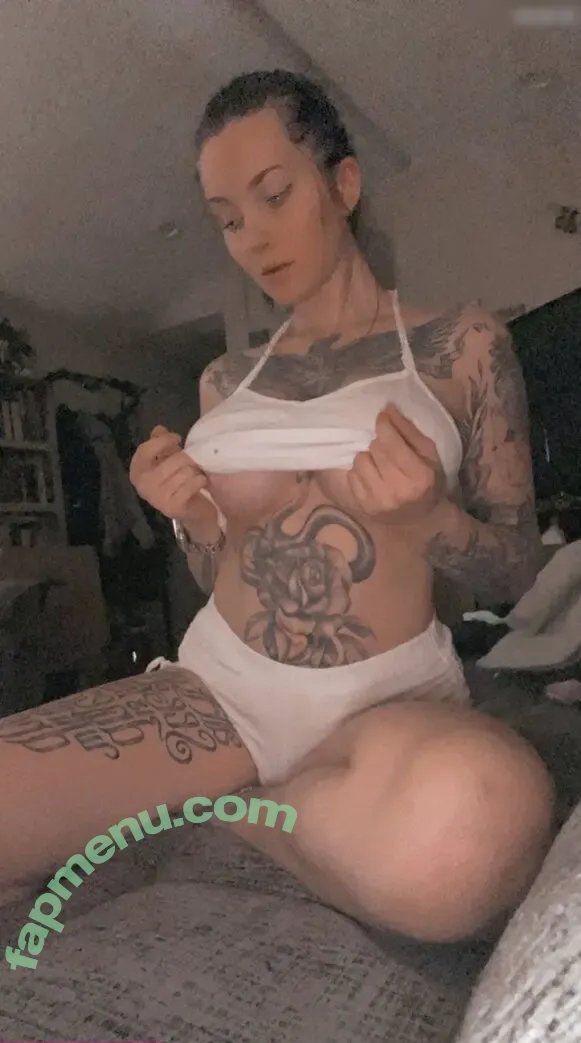 Nixy nude photo #1211 (eviloldsovl 🦇 / evilsovl / nicole / nixylandofficial)