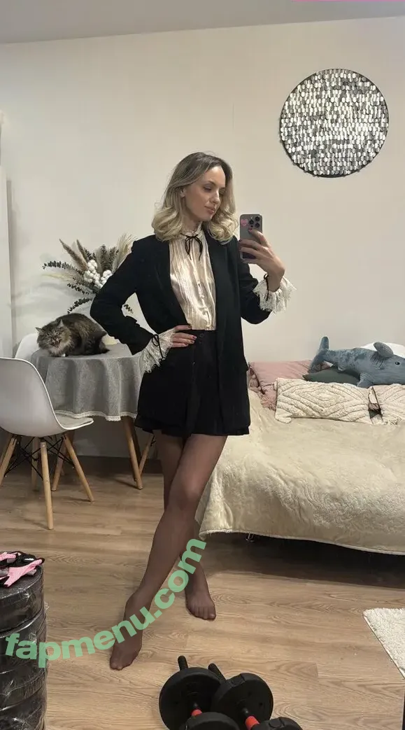 nkris nude photo #0073 (KrisN / kris.uncovered / nikkikris / piypiy32)