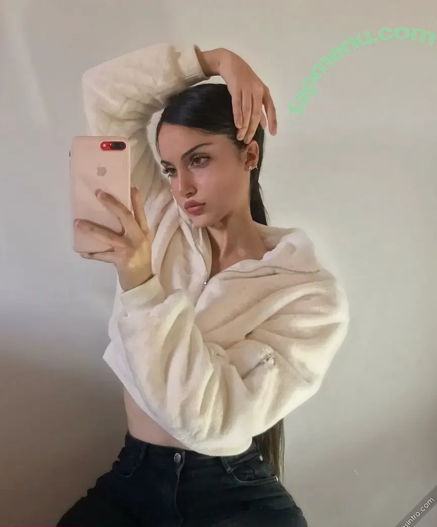 Nlydiss nude photo #0013 (Helydiss)