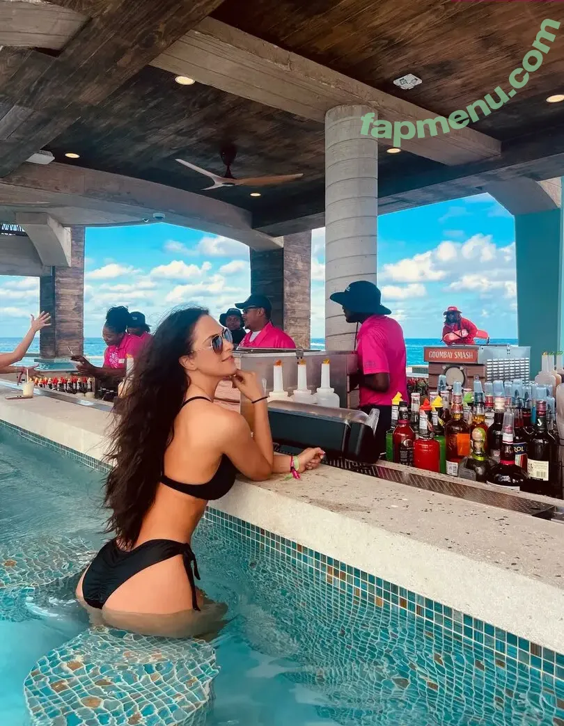 nnapples nude photo #0249 (Natalie Rose / nnapples_)