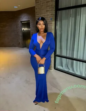 Nneka / whoisnneka nude photo #0136