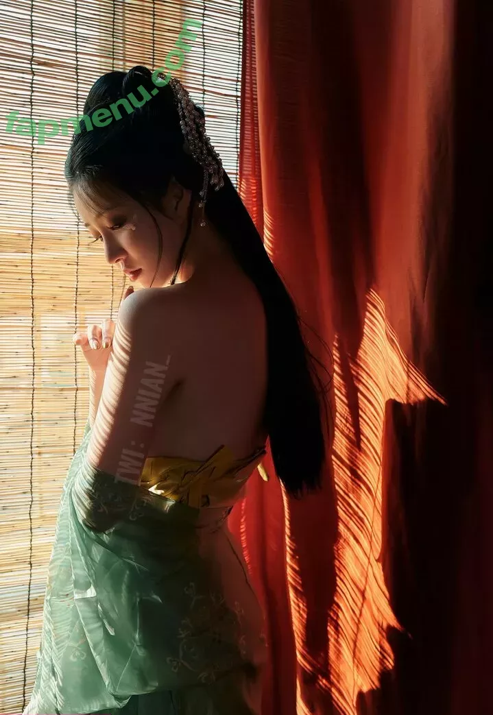 nnian_ nude photo #0015 (nianlin / nnian_011)