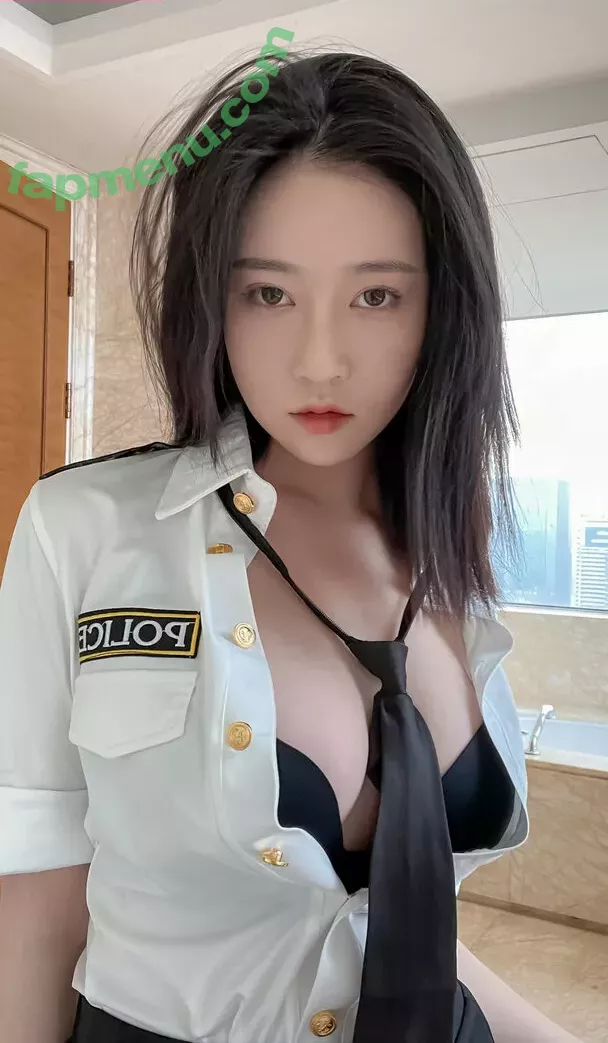 nnian_ nude photo #0203 (nianlin / nnian_011)