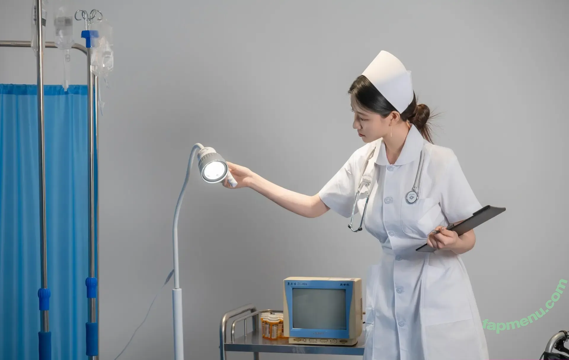 nnian_ nude photo #1582 (nianlin / nnian_011)