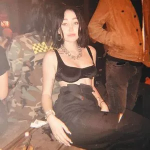 Noah Cyrus / noahcyrus nude photo #0139
