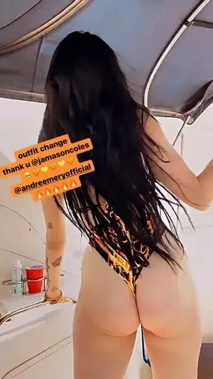 Noah Cyrus / noahcyrus nude photo #0189