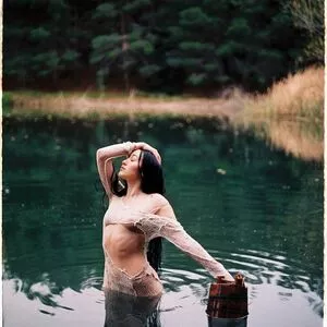 Noah Cyrus / noahcyrus nude photo #0198