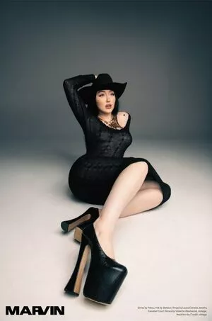 Noah Cyrus / noahcyrus nude photo #0220
