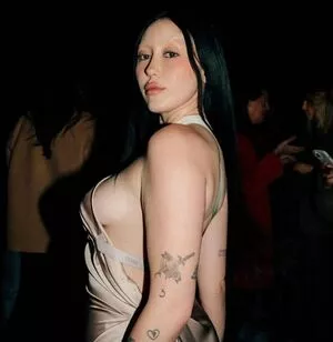 Noah Cyrus / noahcyrus nude photo #0273