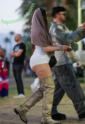 Noah Cyrus / noahcyrus nude photo #0907