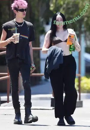 Noah Cyrus / noahcyrus nude photo #0947