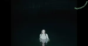 Noah Cyrus / noahcyrus nude photo #0951
