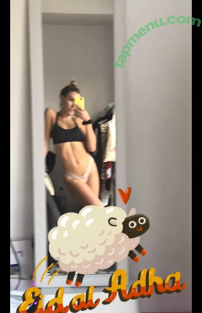 Noah Cyrus nude photo #0084 (noahcyrus)