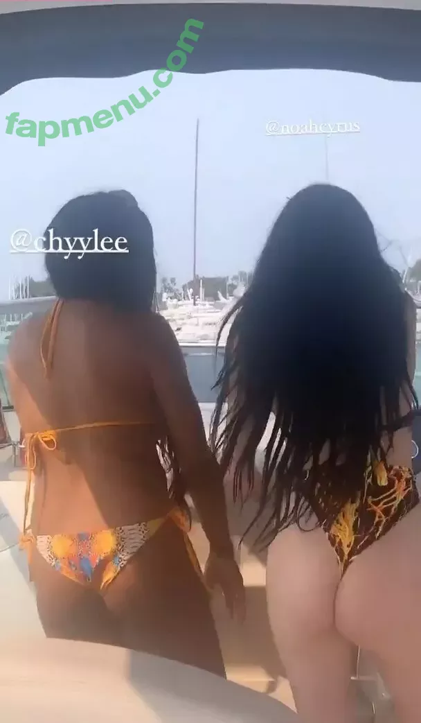 Noah Cyrus nude photo #0183 (noahcyrus)