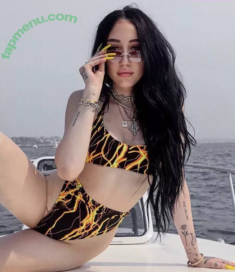 Noah Cyrus nude photo #0206 (noahcyrus)