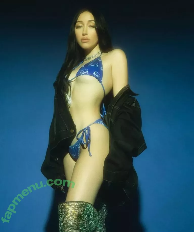 Noah Cyrus nude photo #0218 (noahcyrus)