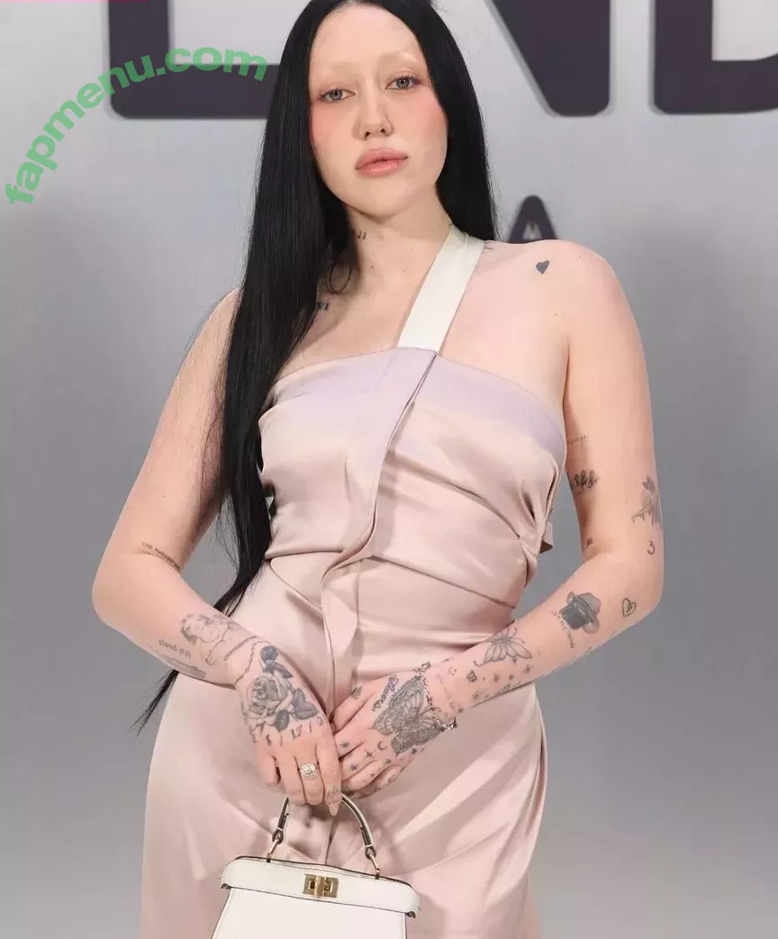 Noah Cyrus nude photo #0270 (noahcyrus)