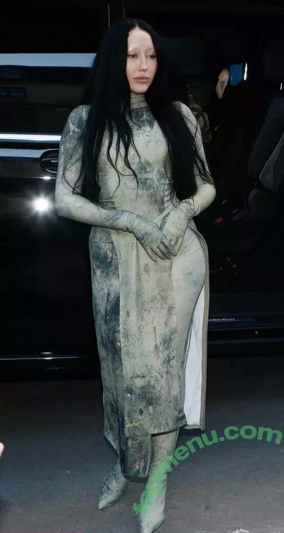 Noah Cyrus nude photo #0281 (noahcyrus)