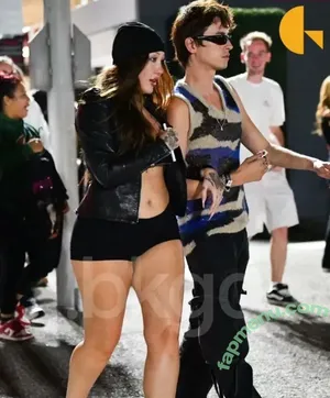 Noah Cyrus / noahcyrus nude photo #1083