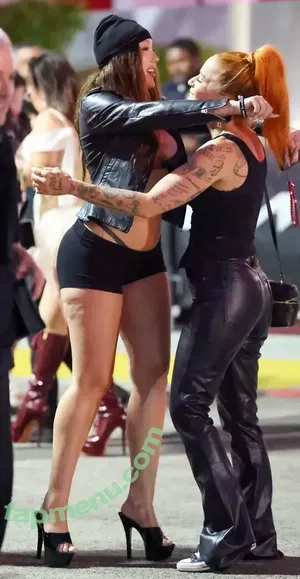 Noah Cyrus / noahcyrus nude photo #1091