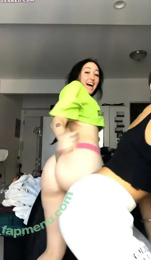 Noah Cyrus / noahcyrus nude photo #1144
