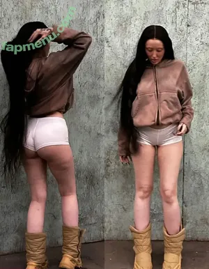 Noah Cyrus / noahcyrus nude photo #1204