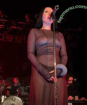 Noah Cyrus / noahcyrus nude photo #1246