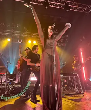 Noah Cyrus / noahcyrus nude photo #1247