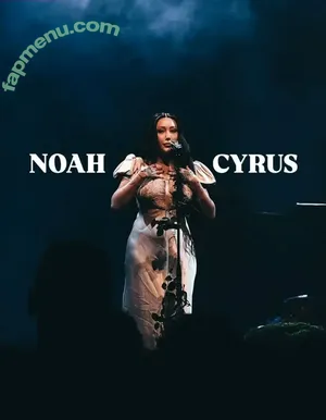 Noah Cyrus / noahcyrus nude photo #1250