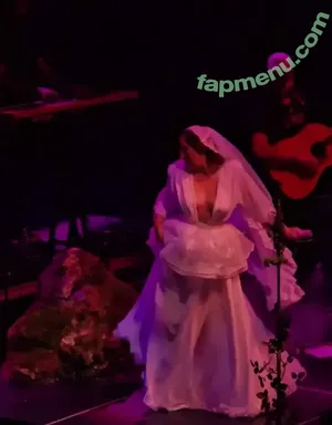 Noah Cyrus / noahcyrus nude photo #1282