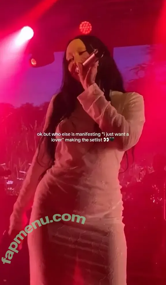 Noah Cyrus nude photo #1168 (noahcyrus)