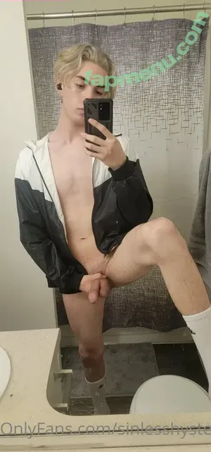  nude photo #0004